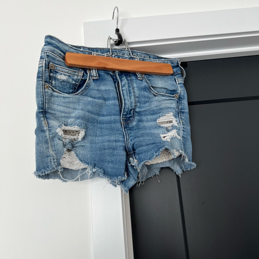 American Eagle Outfitters Blue Jean Shorts Distressed Casual